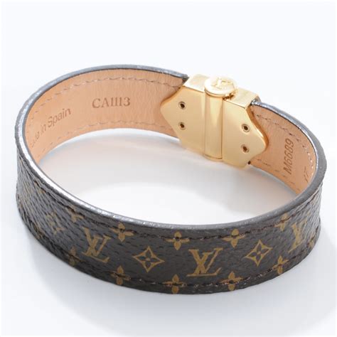 lv bracele